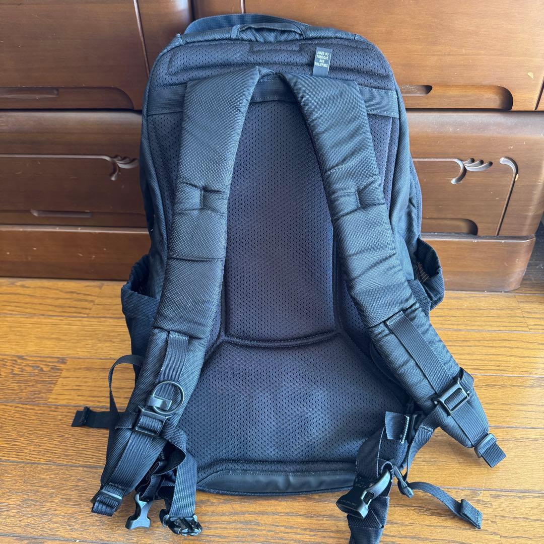 ARC'TERYX ブラック リュック mantis26