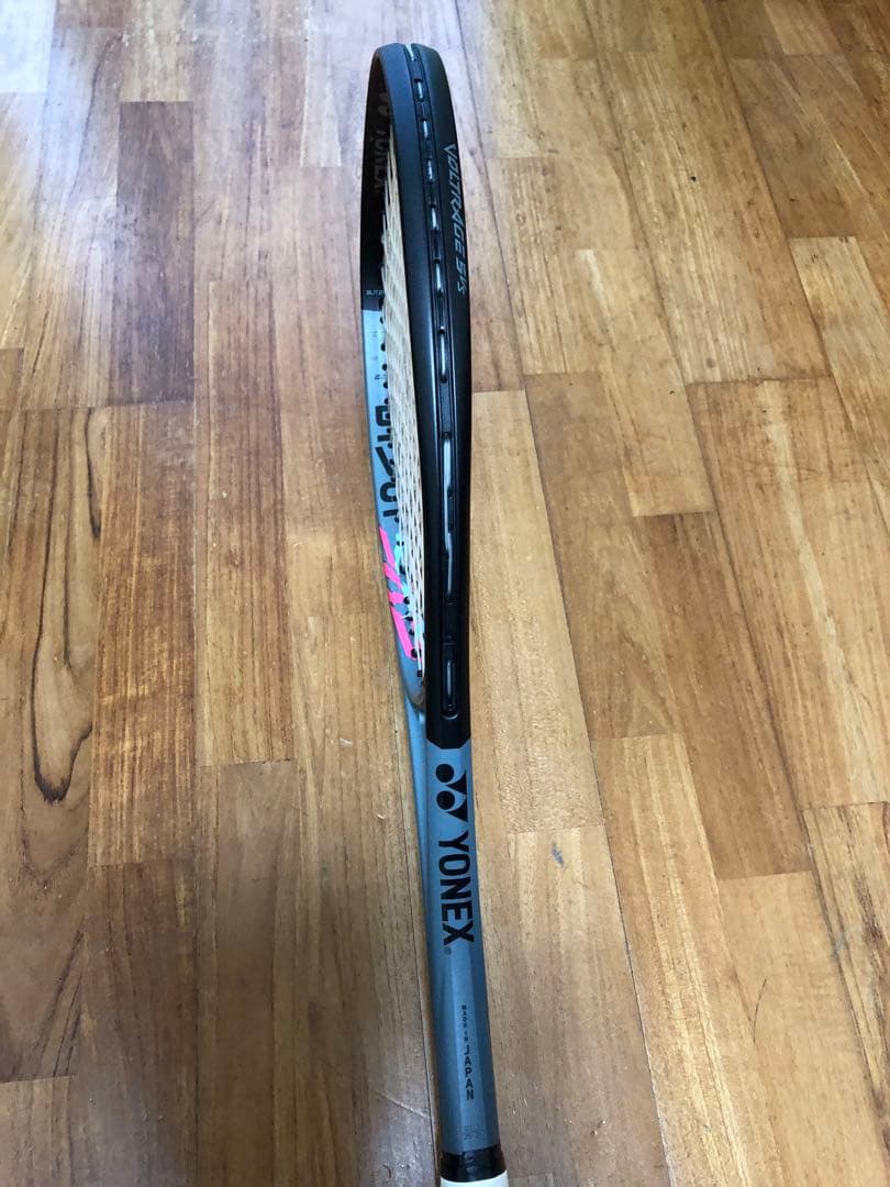 YONEX 軟式テニスラケット ボルトレイジ５VS ＵＬ１　ケース付き
