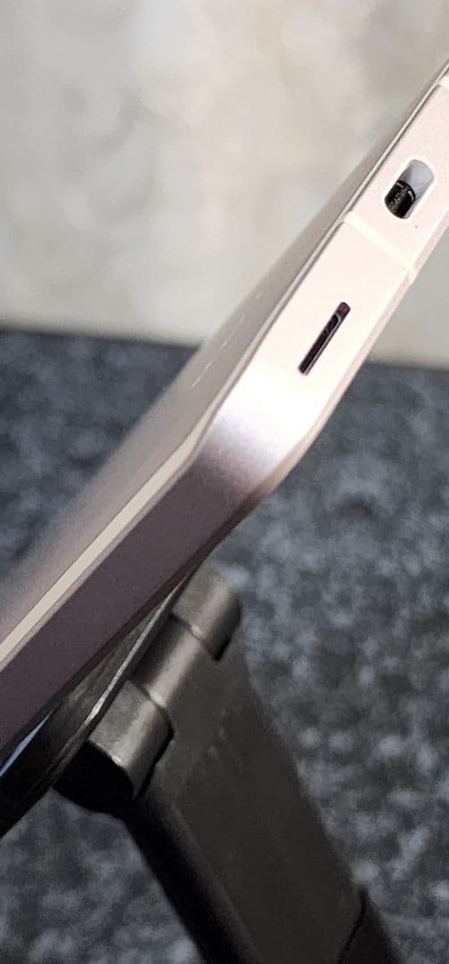 スマートフォン本体 SHARP AQUOS