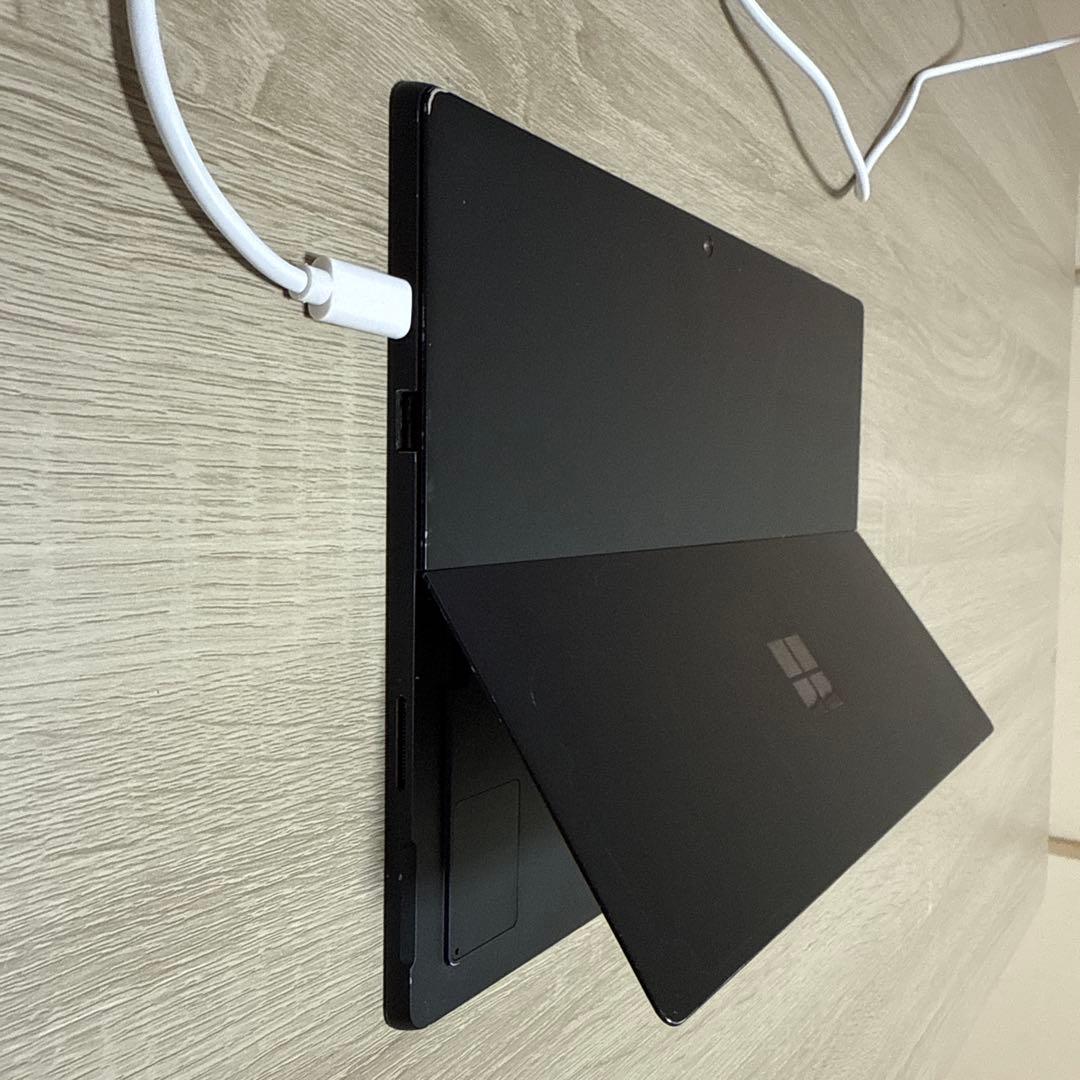 A*n様 Microsoft Surface Pro 7＋