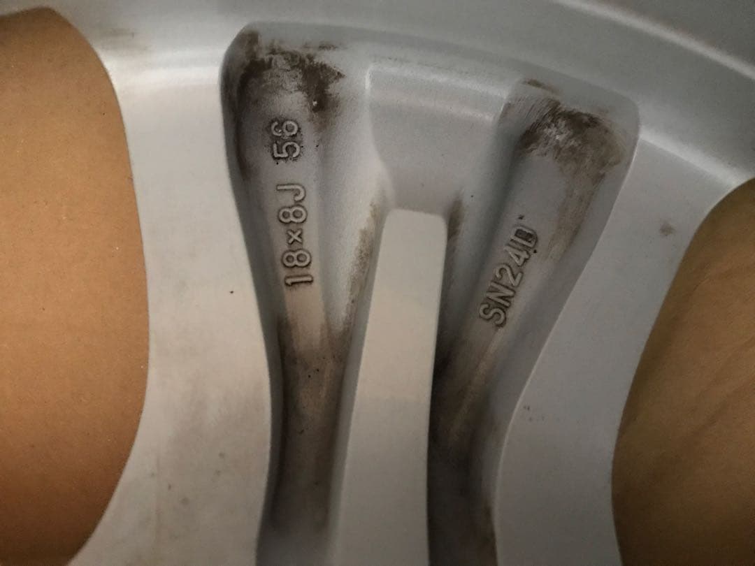 のり様用(a) レクサスLX570純正 18インチホイール 空気圧センサー付１本