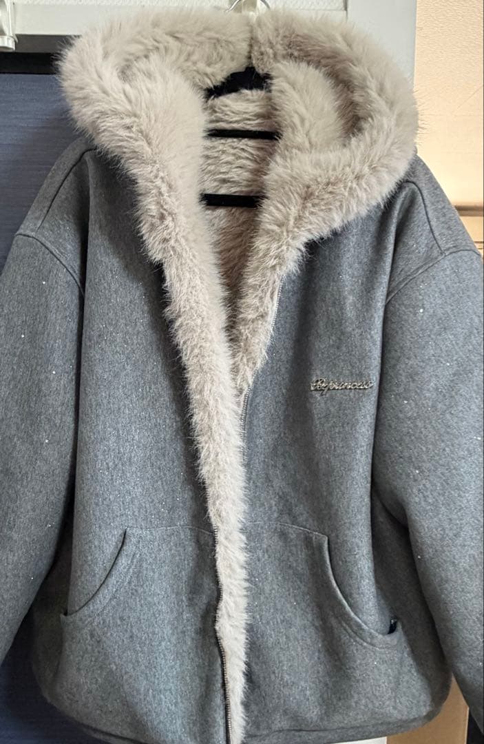 トップス andwang Kirakira 2way fur zip up gray