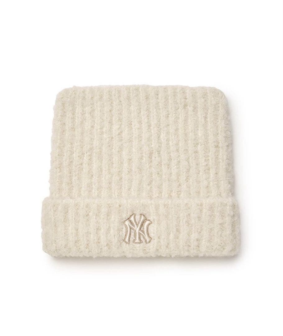 【新品未使用】アイボリー ニット帽 猫耳デザイン ヤンキース