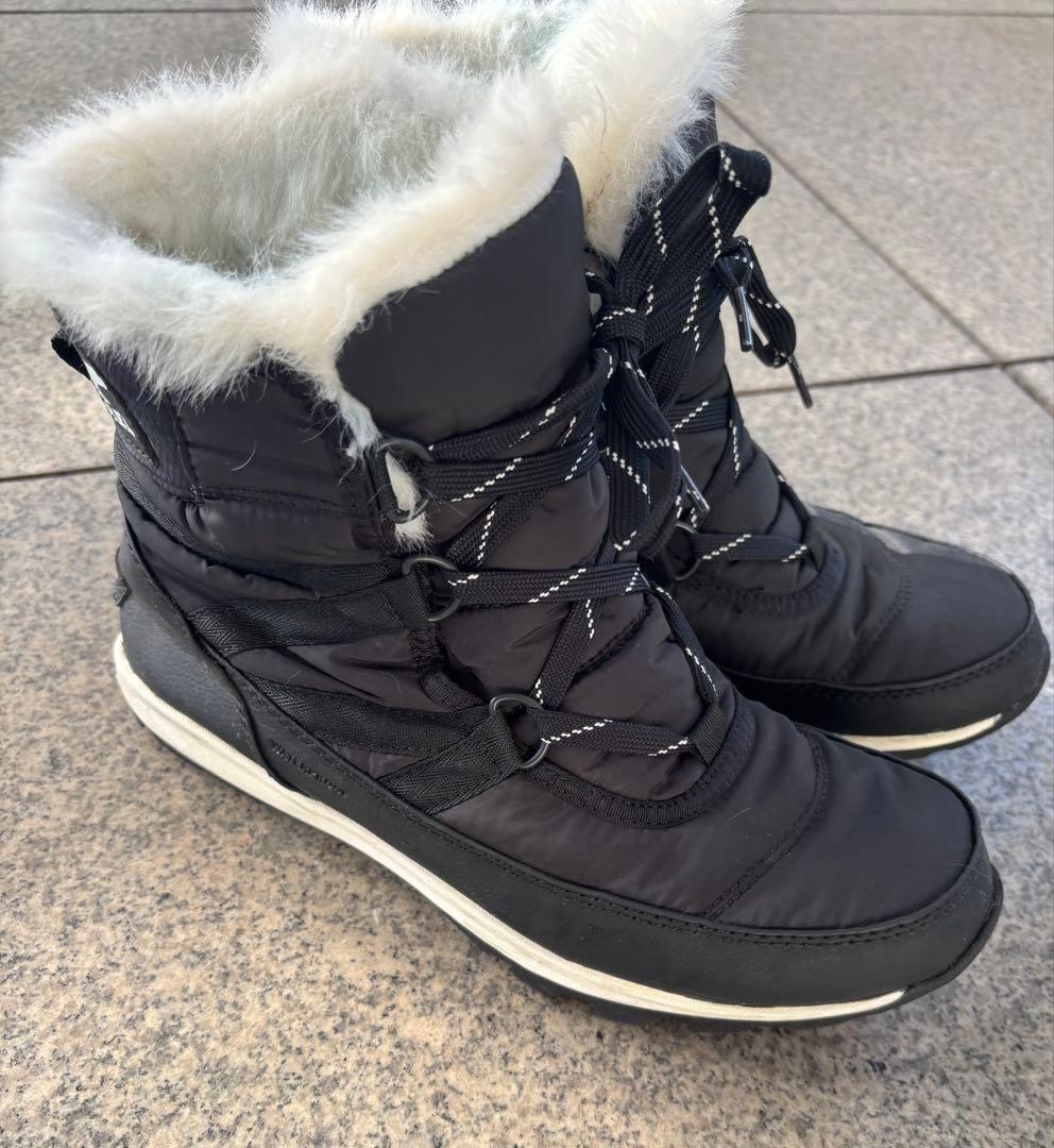 SORELファー付きスノーブーツ ブラック 25