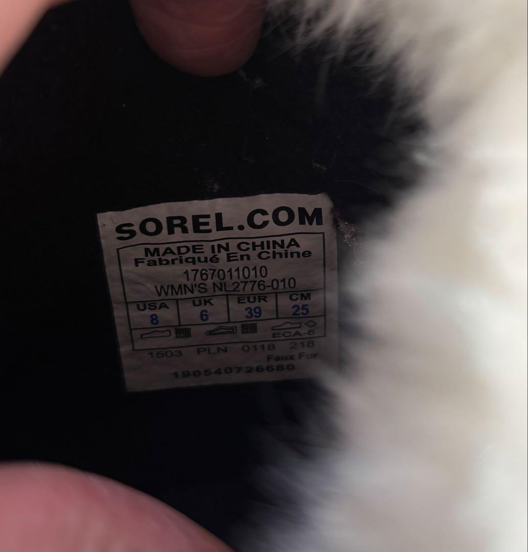 SORELファー付きスノーブーツ ブラック 25