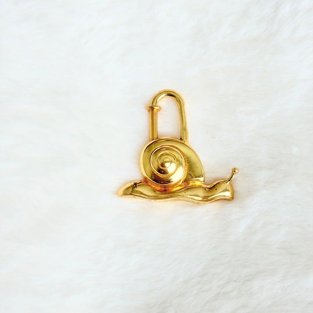 HERMES（エルメス）　カデナ　1995年　かたつむり　ゴールド