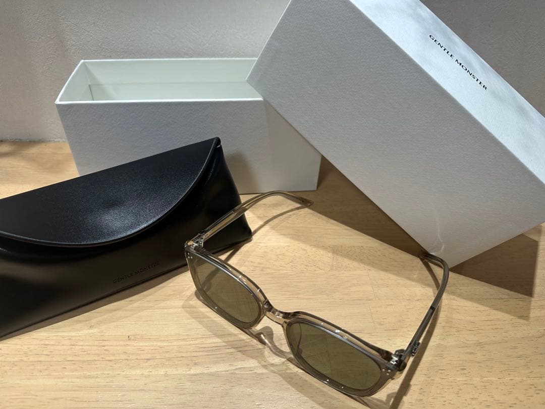 Gentle Monster クリアフレーム サングラス