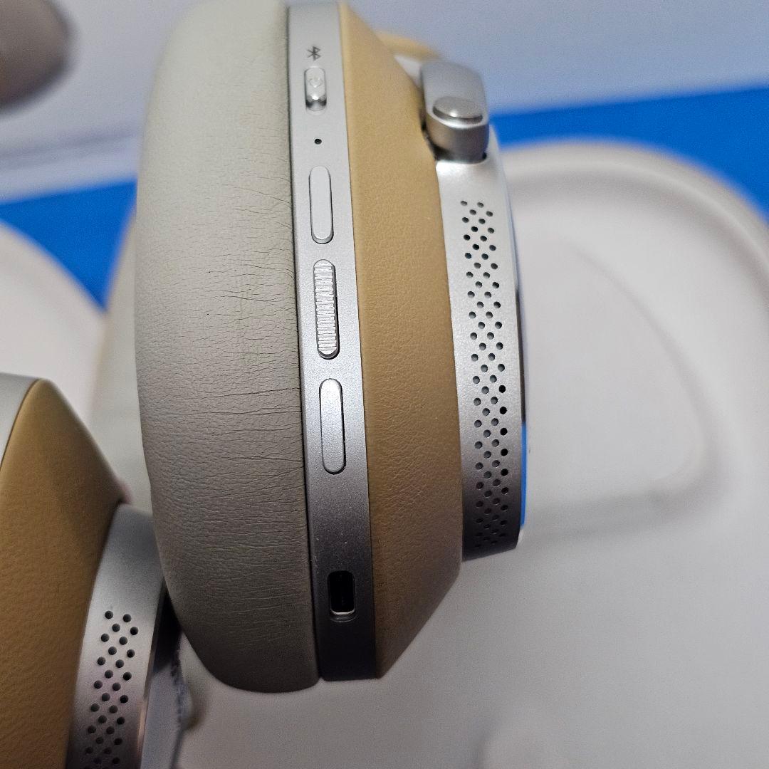 【ほぼ未使用】Bowers & Wilkins B&W Px8