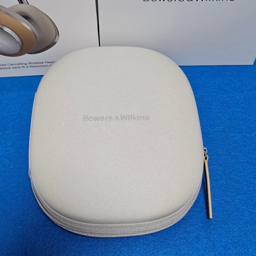 【ほぼ未使用】Bowers & Wilkins B&W Px8