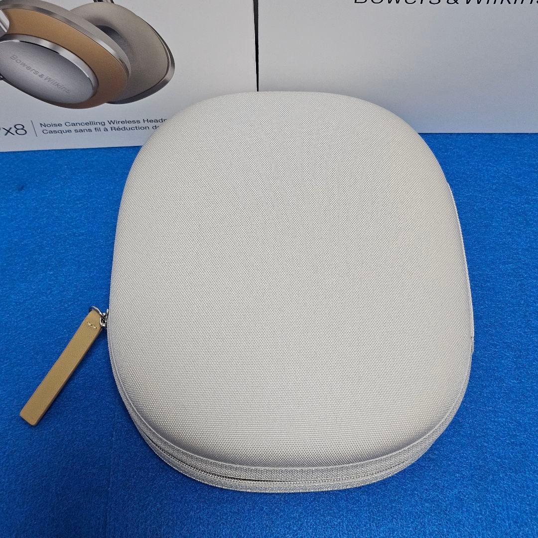 【ほぼ未使用】Bowers & Wilkins B&W Px8
