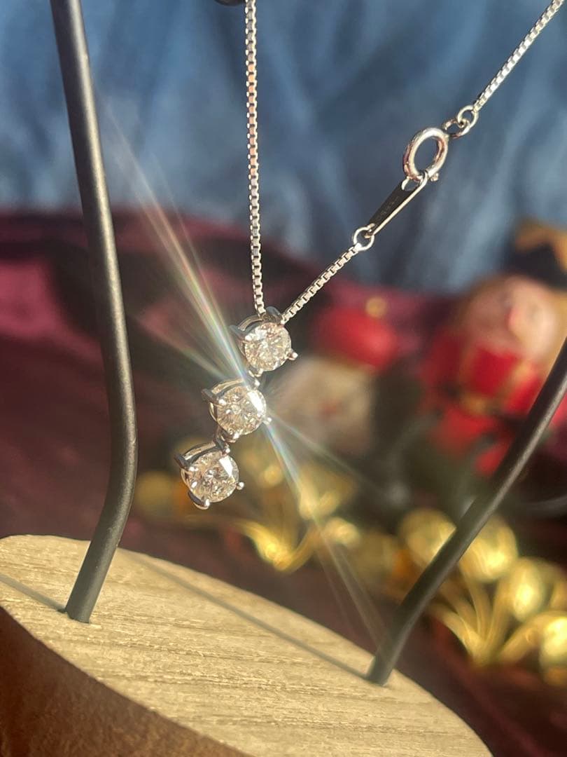 オンナの決意はカタイ⭐︎ 1ct ダイヤ⭐︎PT900 PT850 トリロジー