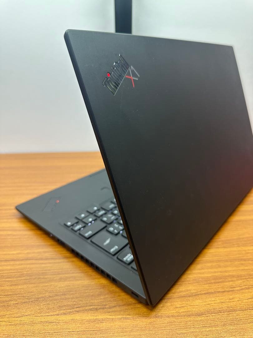 Windowsノート本体 X1 Carbon Gen 7th i7-10710 16Gb 256Gb