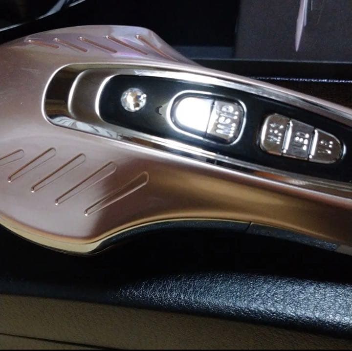 Dr. Arrivoドクターアリーボゴースト 美顔器