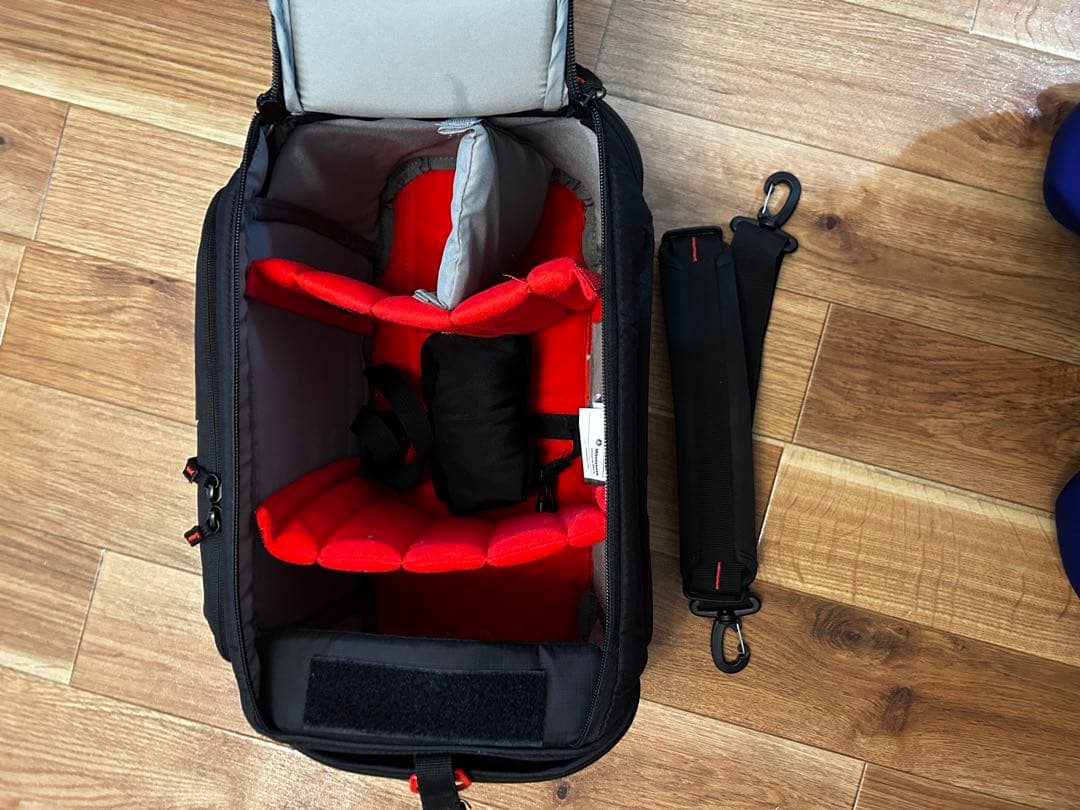 マンフロット Manfrottoショルダーバッグ　34.9L