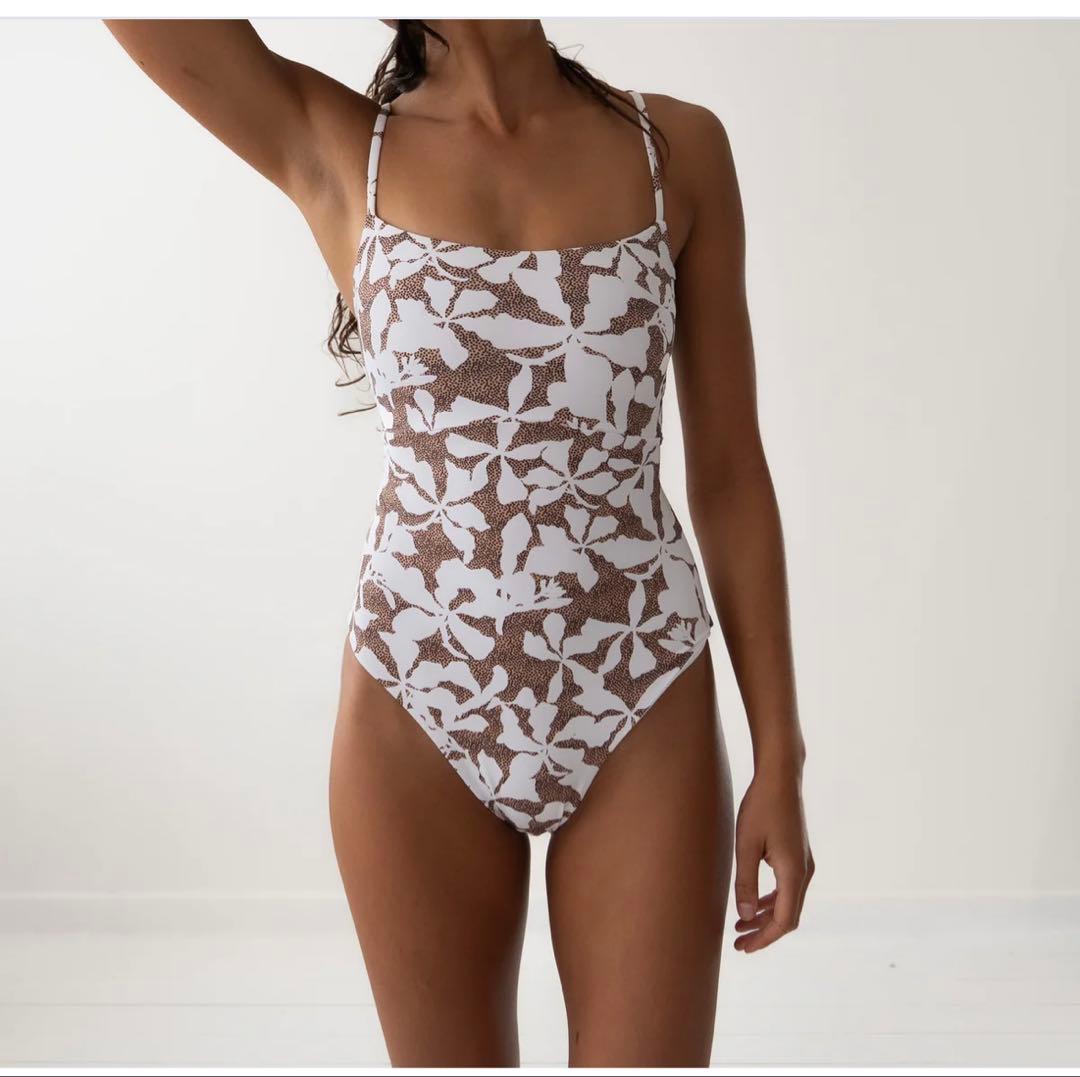 salted ワンピース　水着　大人水着　新品未使用