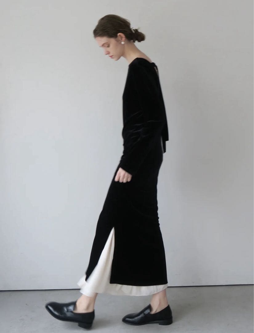 美品【miies miim】BACK RIBBON VELOUR DRESS