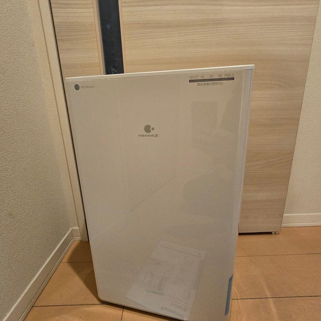 新品未使用 Panasonic 衣類乾燥除湿機 F-YHVX120