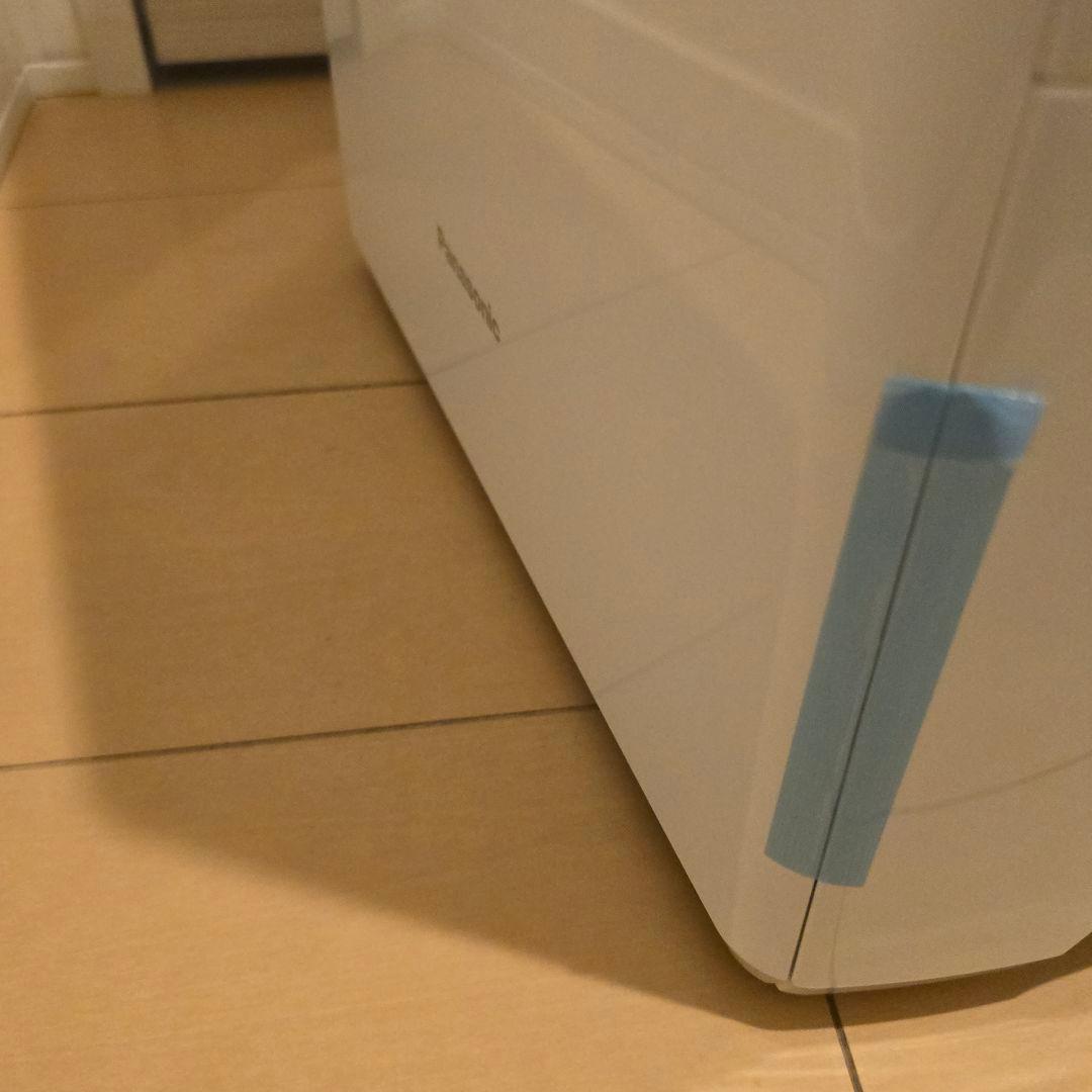 新品未使用 Panasonic 衣類乾燥除湿機 F-YHVX120