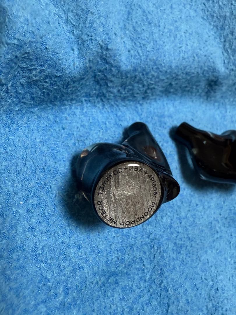 期間限定セール　水月雨　MOONDROP 流星-METEOR 付属品全て未使用