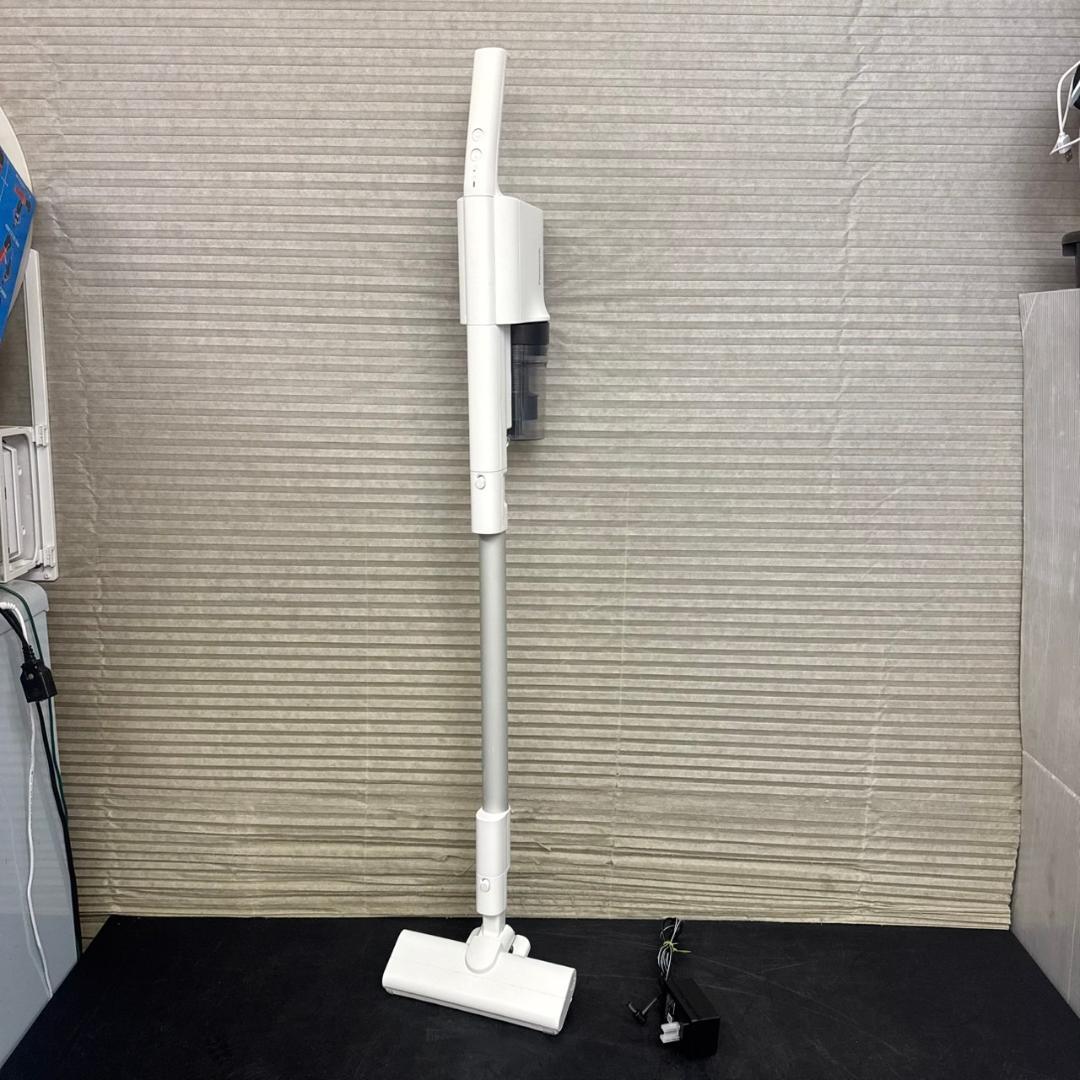 ☆パナソニック　コードレスクリーナー　パワーコードレス　MC-SB33J　24年