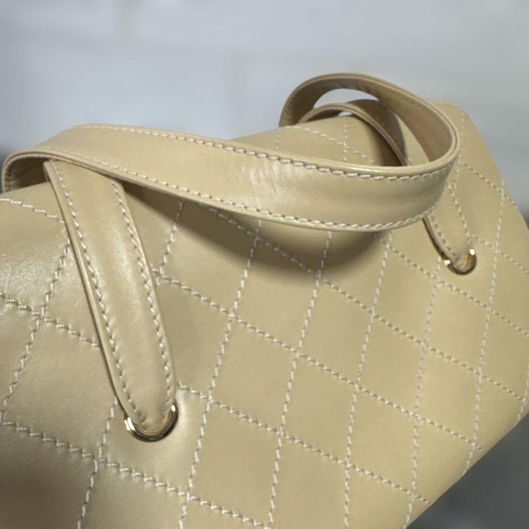 美品　CHANEL シャネル トートバッグ 7番台 ワイルドステッチ