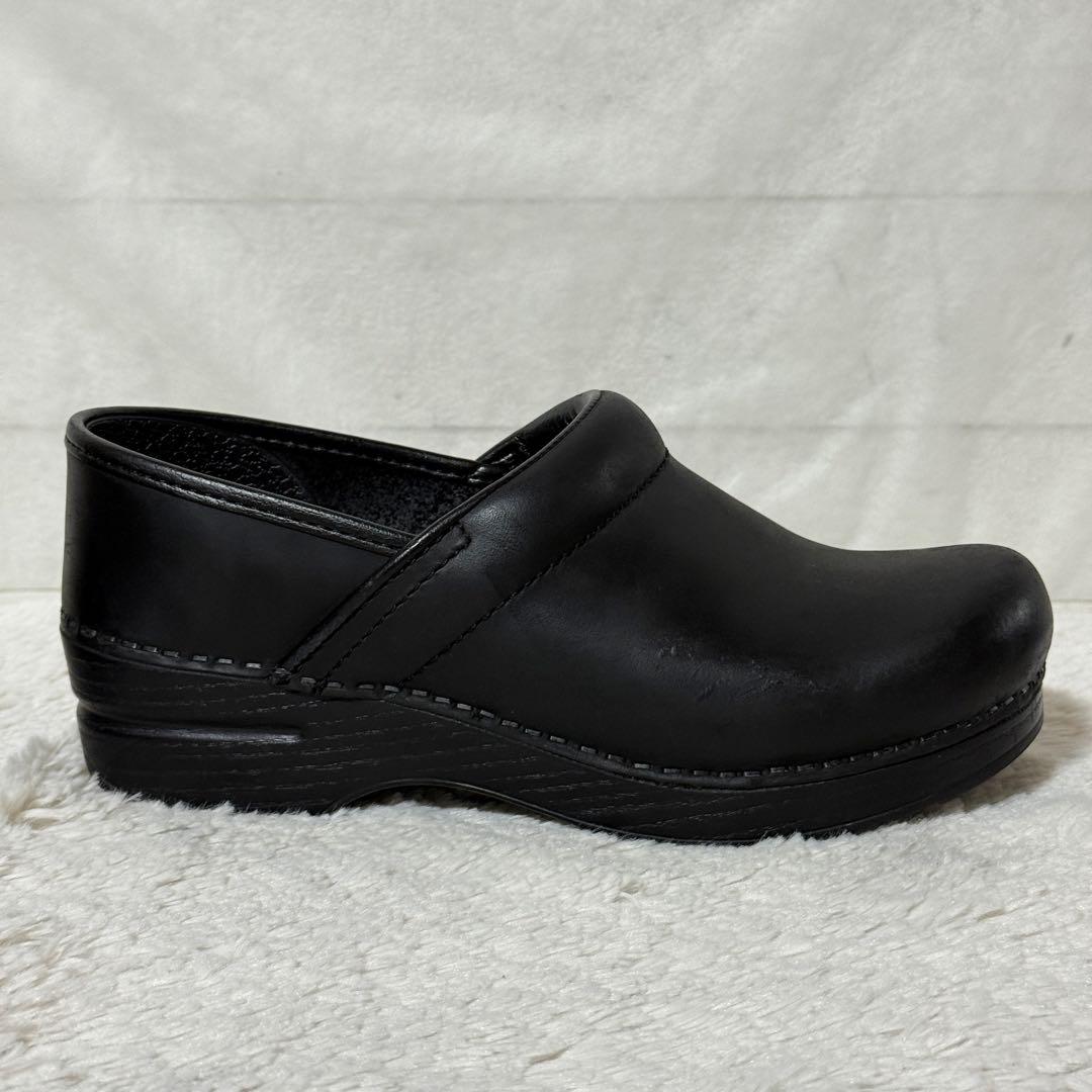 極美品✨DANSKO ダンスコ　プロフェッショナル　オイルドレザー　37 黒