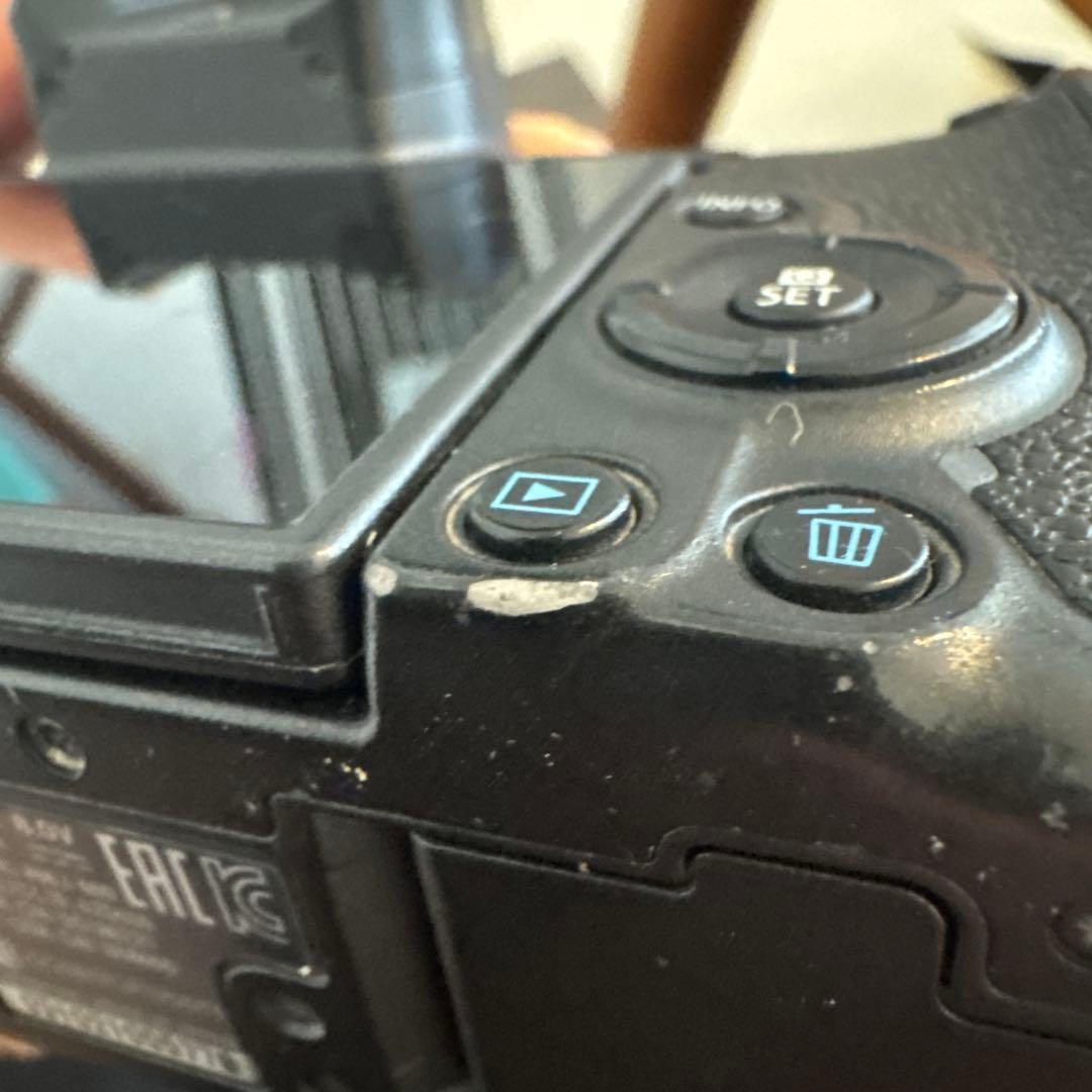 Canon EOS R（ボディ）