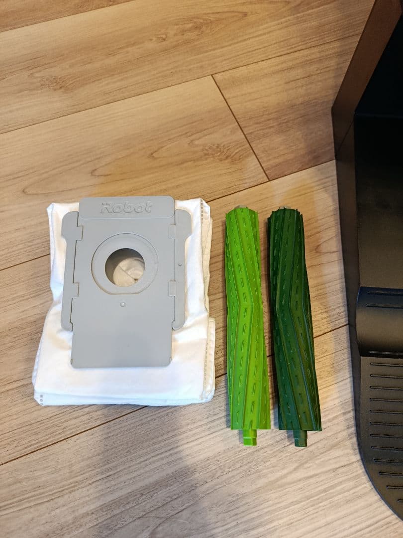 iRobot Roomba j7+ 掃除機 j755860