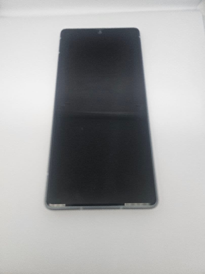 AQUOS R8 6.1インチ ブラック 箱付き