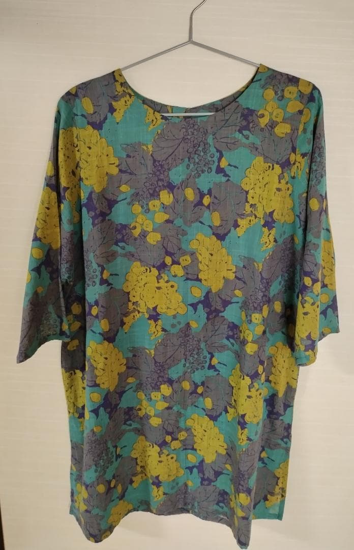 群言堂 スラブローン　葡萄柄チュニック