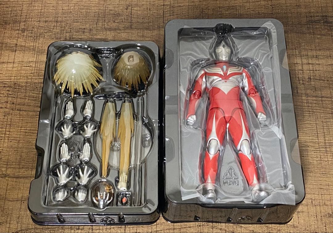 真骨彫製法　ウルトラマンティガ　パワータイプ