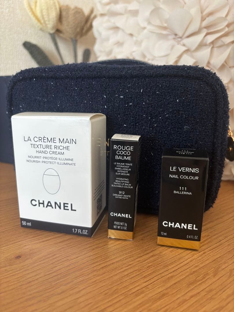 CHANEL シャネル クリスマスコフレ2025 リップアンドネイルケアセット