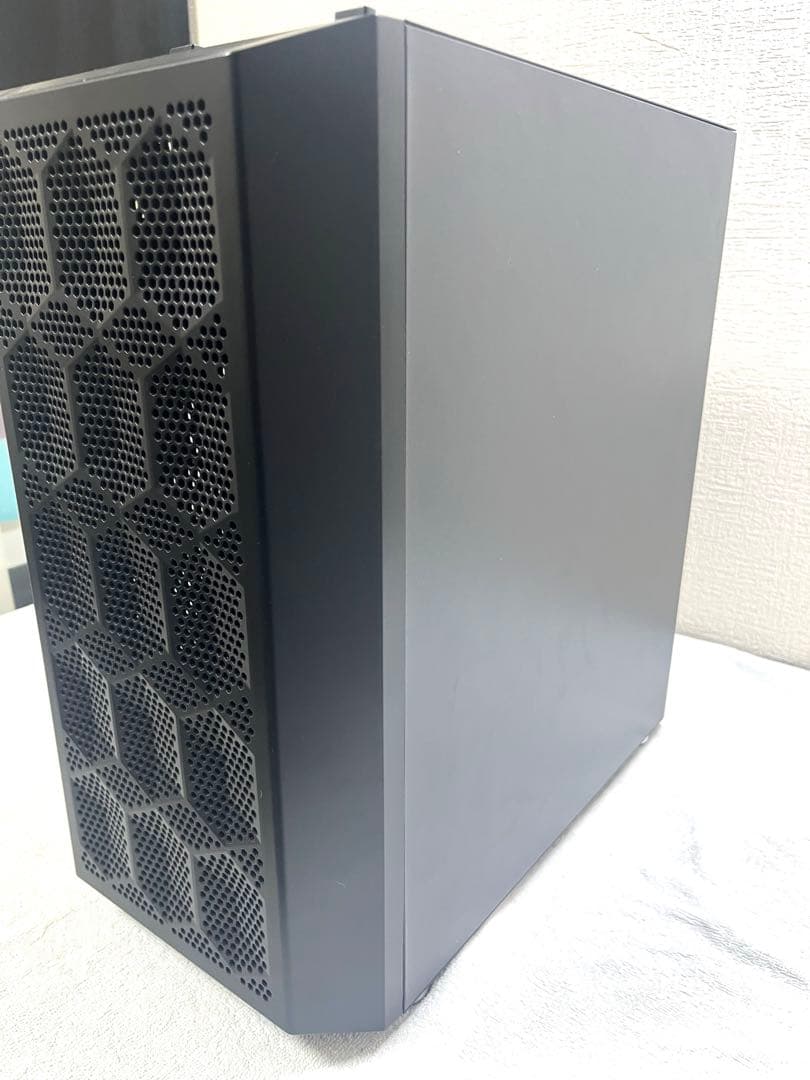 Ryzen7 5700X 32GB SSD1TB Win11 GPUなし