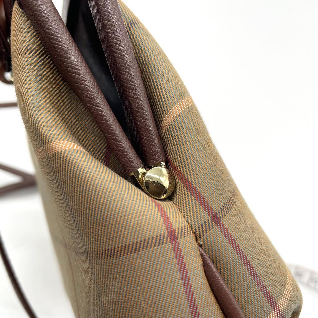 【極美品】バーバリー　ショルダーバッグ　がま口　ホースロゴ　キャンバス　玉虫色