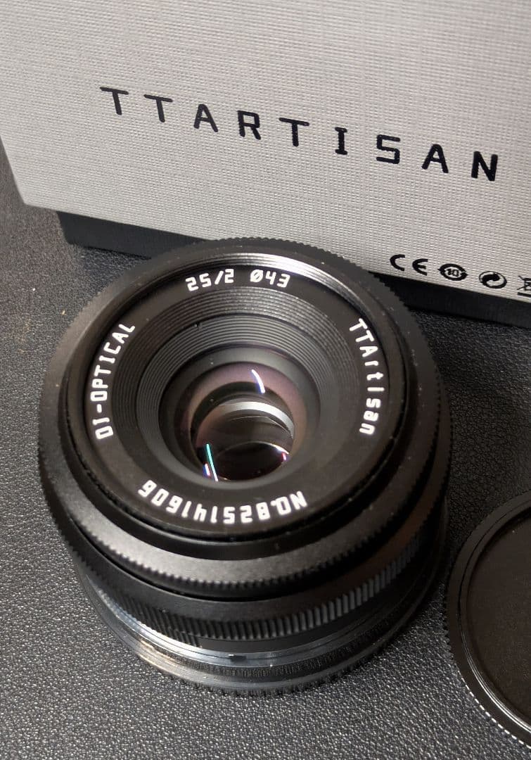 【美品】TTARTISAN レンズ　25mm f2 eマウント