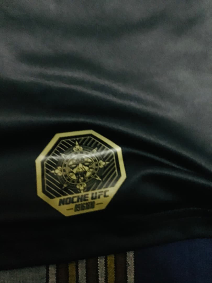 本物 Authentic NOCHE UFC VENUM ジャージーLサイズ