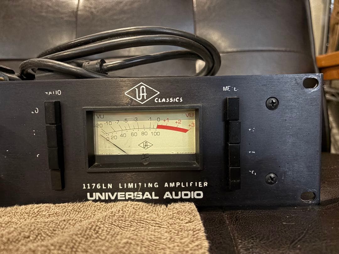 名器　UNIVERSAL AUDIO 1176LN コンプレッサー