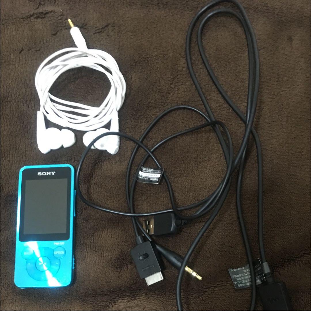 SONYウォークマンN WとSONYワイヤレスイヤホン