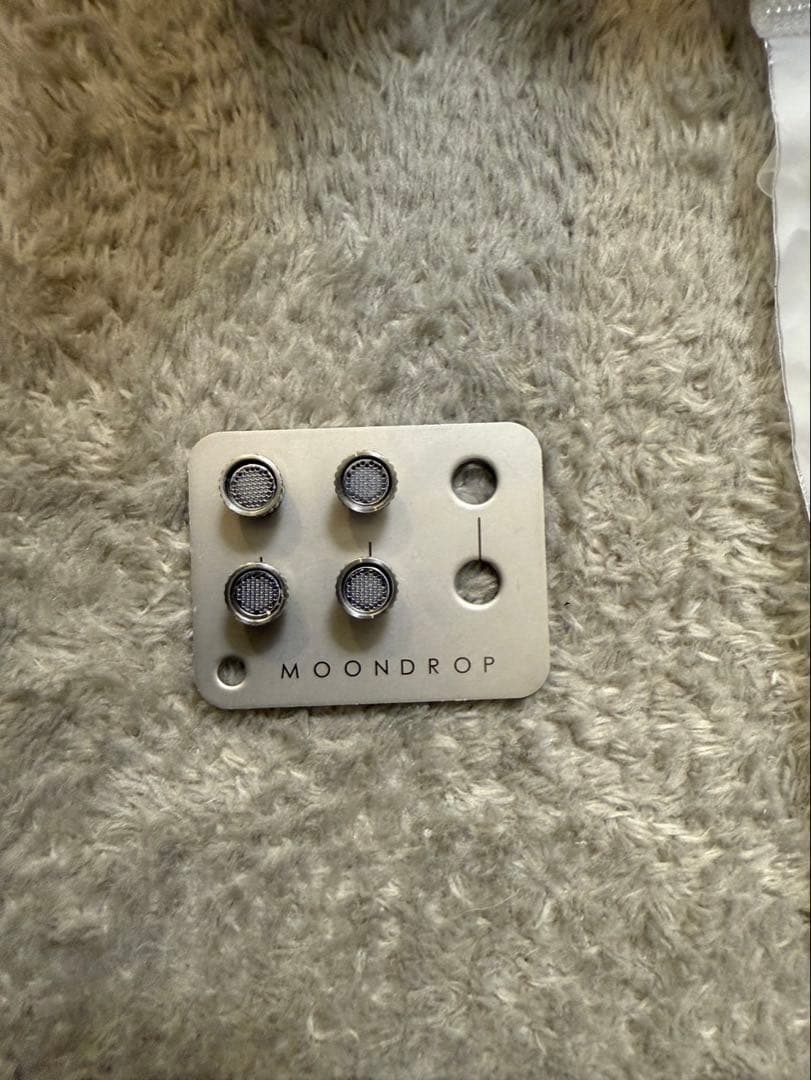 水月雨 Moondrop Kadenz有線イヤホン