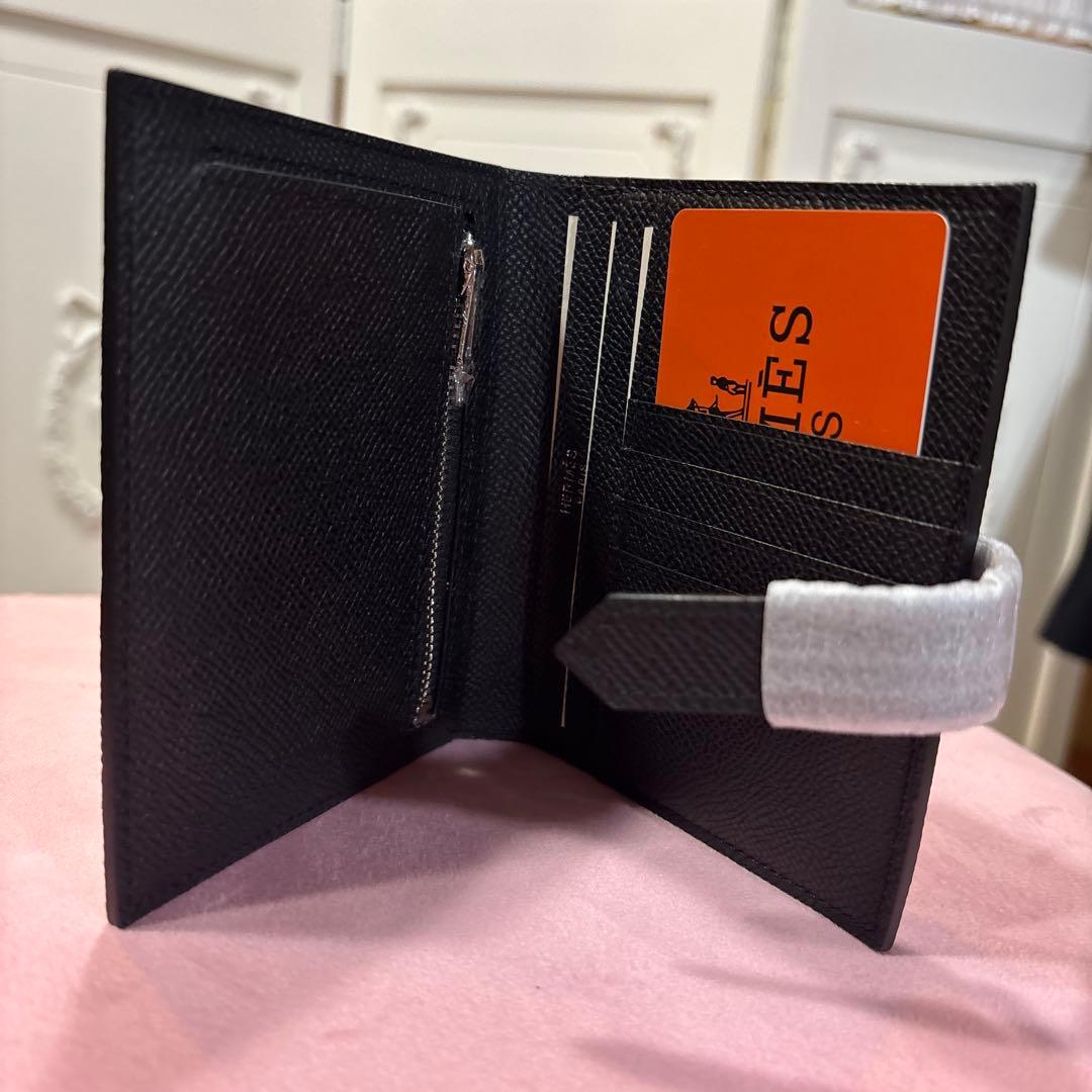 HERMESノベルティ折りたたみ黒財布新品未使用最終価格です