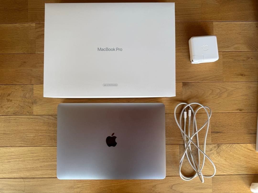 MacBook Pro 13インチ 2020 M1 16GB SSD 1TB