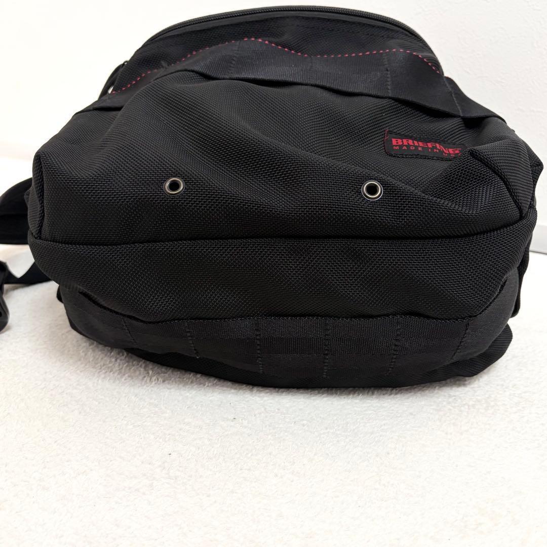 【美品】BRIEFING ATTACK PACK ブラック リュック　ビジネス