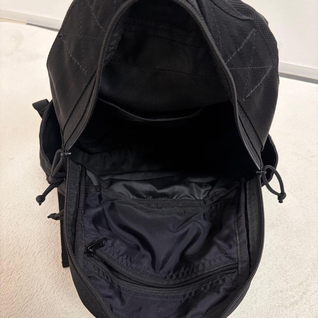 【美品】BRIEFING ATTACK PACK ブラック リュック　ビジネス