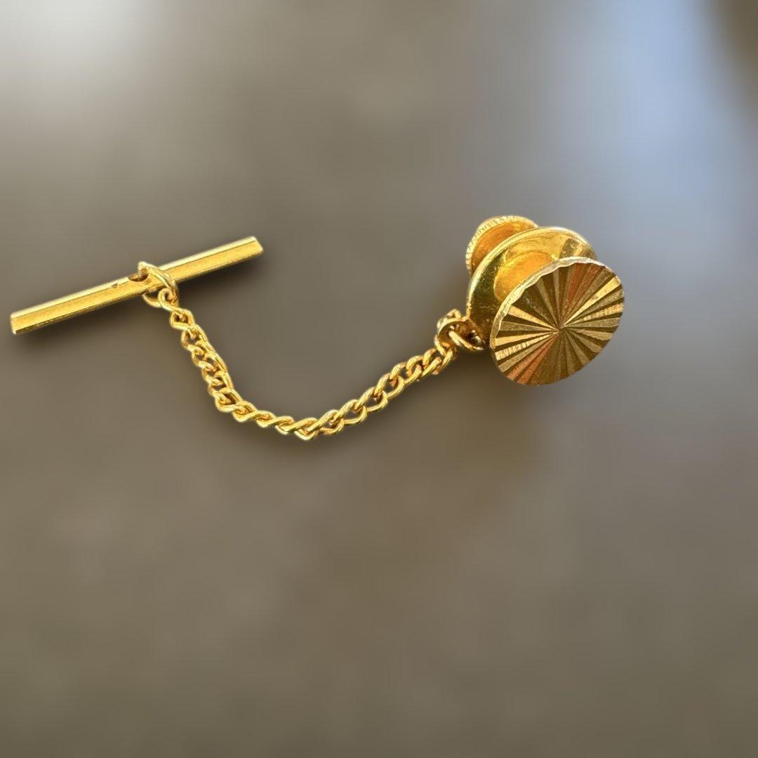 値下げ18K ゴールド 菊紋ネクタイピン チェーン付き