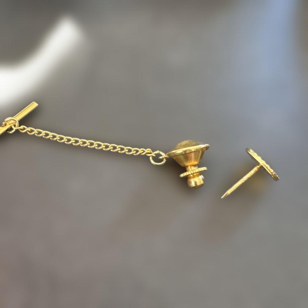 値下げ18K ゴールド 菊紋ネクタイピン チェーン付き