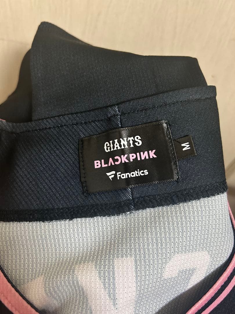 読売ジャイアンツ×BLACKPINK クロップド丈 Mサイズ