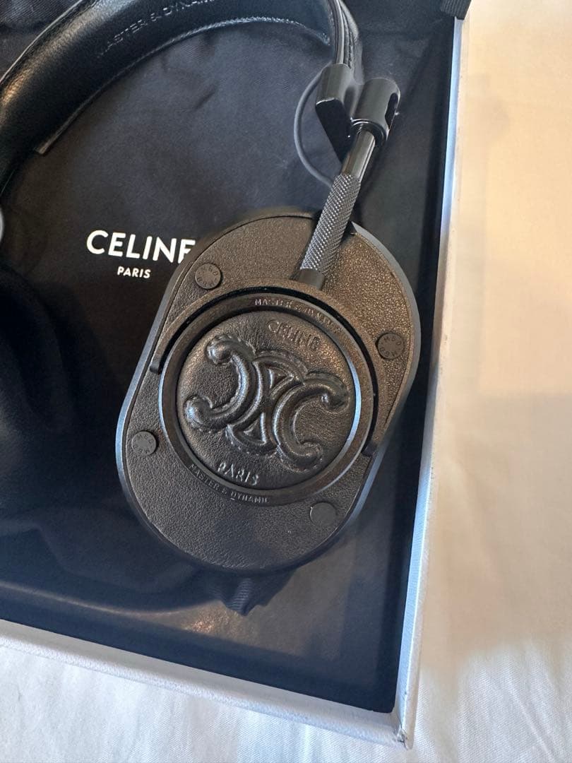 CELINEヘッドフォン / スムースカーフスキン＆ラムスキン トリオンフ