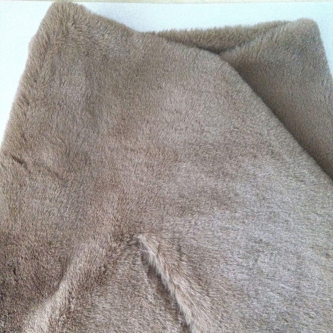 新品未使用タグ付き JENNE リッチボリュームファーケープ ベージュ