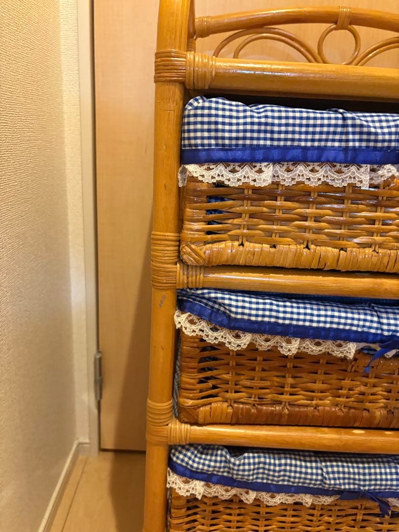籐 ラタンチェスト 4段　インテリア 昭和レトロ 箪笥　カントリー風