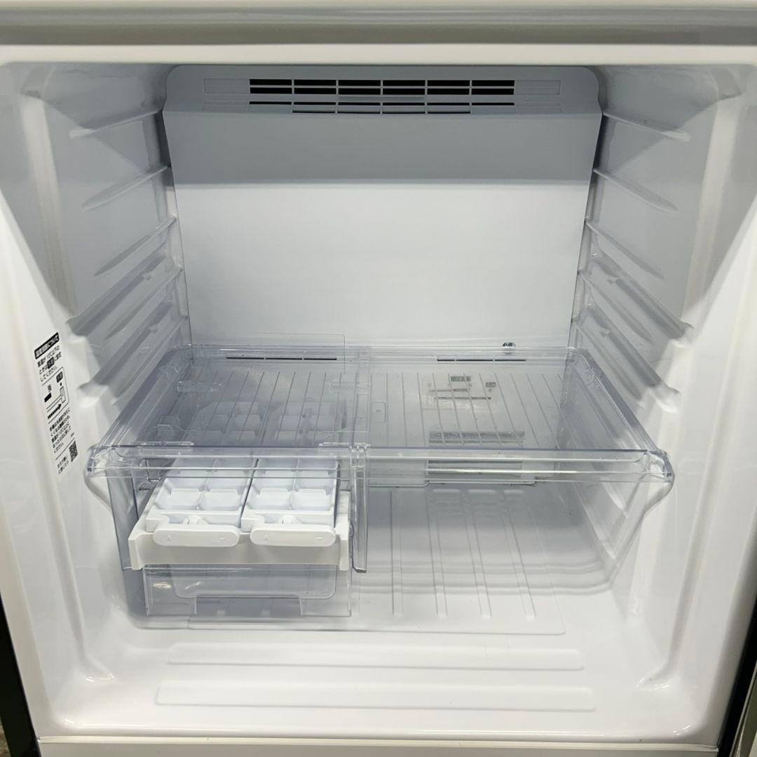 716 SHARP　冷蔵庫　200L強　美品　右開き　大人気　保証込　シルバー